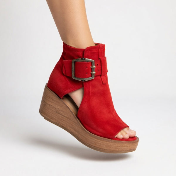 Women's Leather Boots — Modern