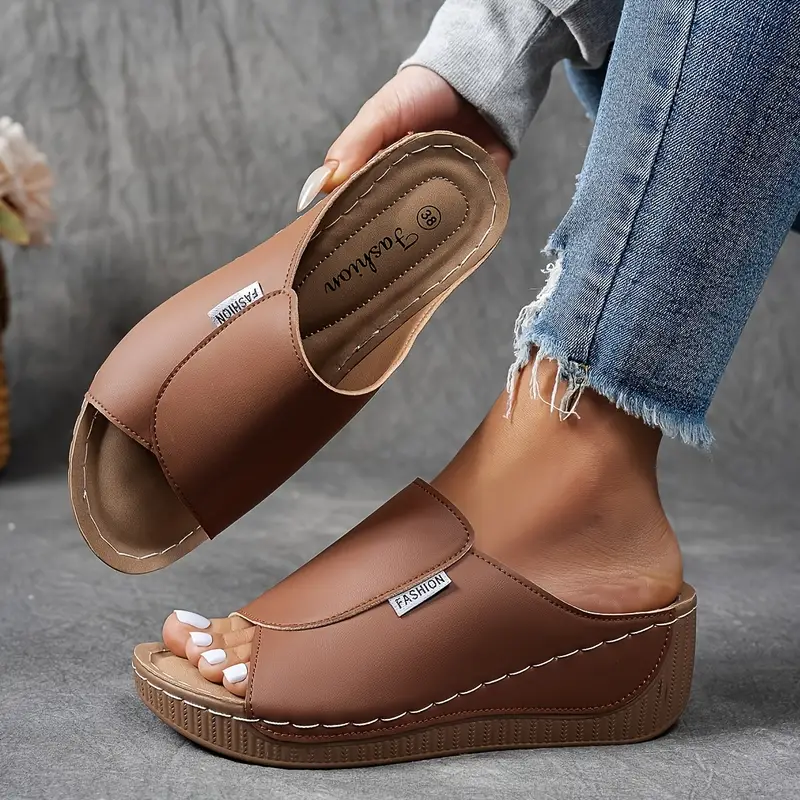 Women's Sandals — Slip-On