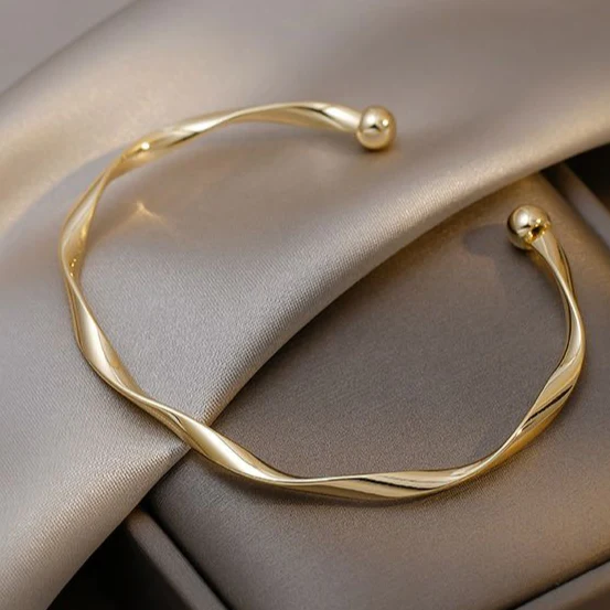 Women's Bracelets — ELEGANT